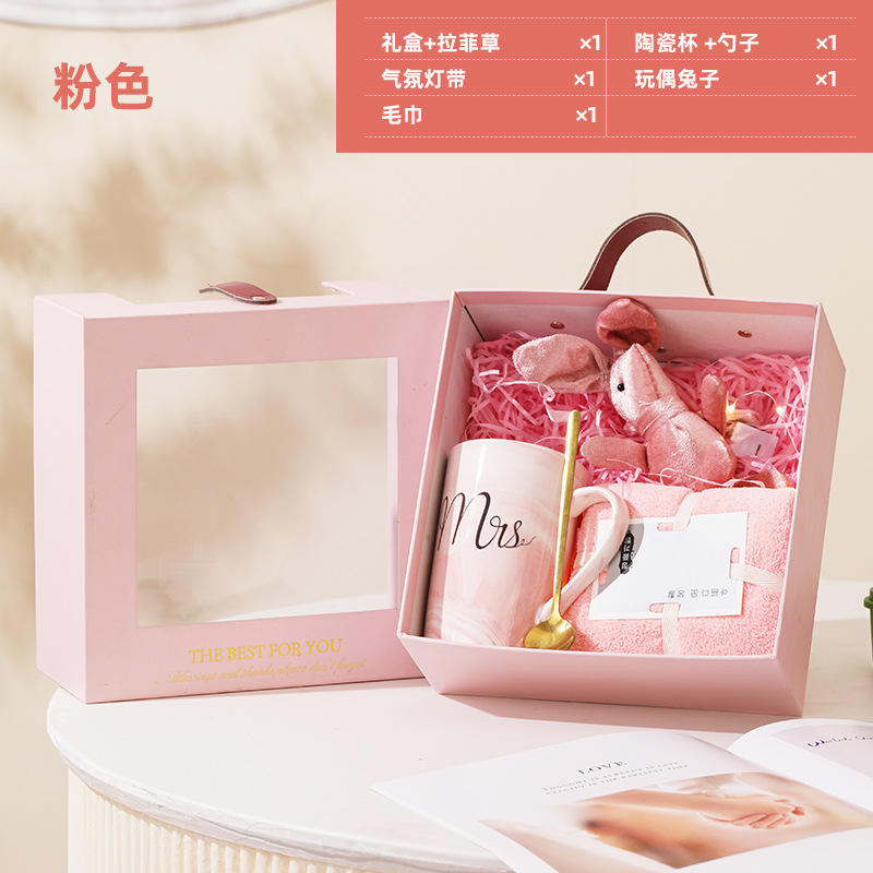 Ensemble de bandes lumineuses lettre rose-serviette