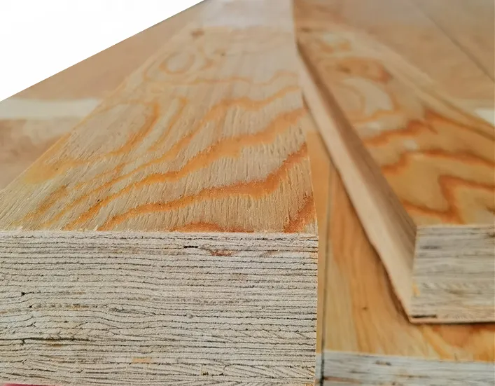 FSC fabrica pranchas de andaimes em madeira de pinho à prova d'água LVL para construção em madeira de pinho