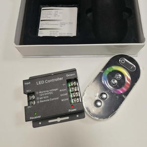 Новый светодиодный диммер 12-24 Вольт RF 6 клавиш светодиодный RGB контроллер с дистанционным беспроводным сенсорным управлением светодиодной лентой контроллер беспроводной Радиочастотный контроллер - Product Image 3