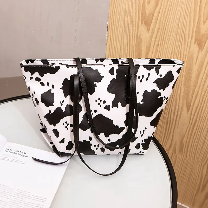 फैक्टरी कस्टम गाय मुद्रण बड़े कंधे बैग पर्स डिजाइन महिलाओं ढोना पु बैग महिलाओं