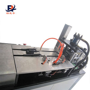 EXW WuhanโรงงานราคาPLCอัตโนมัติบัตรธนาคารเครื่องเจาะสำหรับทำบัตรพลาสติก - Product Image 6