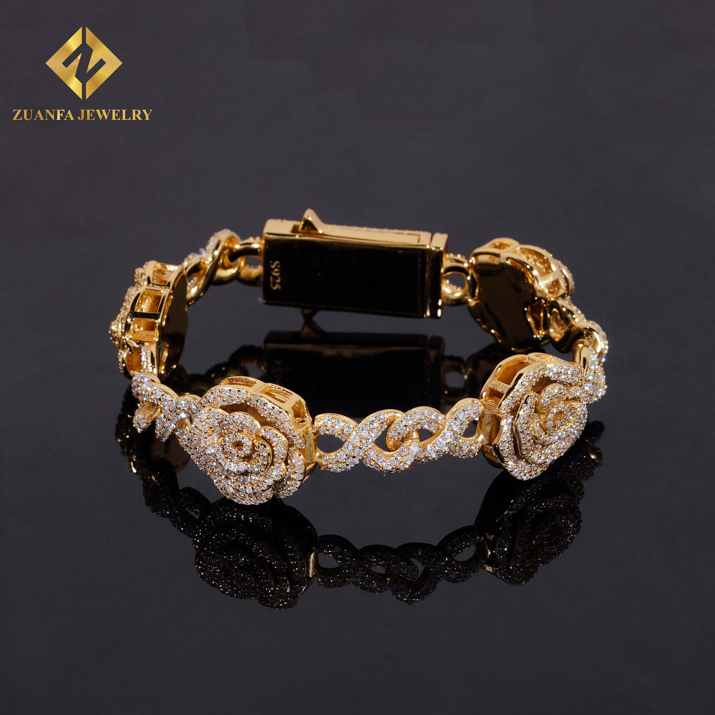 สีเหลือง