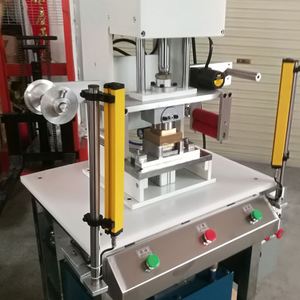 Commercial <strong>Soap</strong> <strong>Shaping</strong> <strong>Soap</strong> <strong>Bar</strong> Press Equipment <strong>Soap</strong> Molding <strong>Machine</strong>