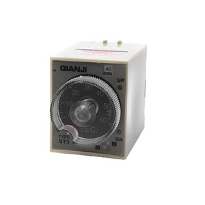Relé electrónico de proveedores de China QIANJI Relé de retardo de tiempo ST3P Relé temporizador - Product Image 1