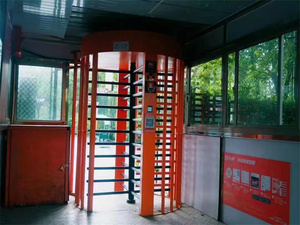 Cancello automatico 304 in acciaio inox a piena altezza del tornello con pulsante sistema di controllo - Product Image 4