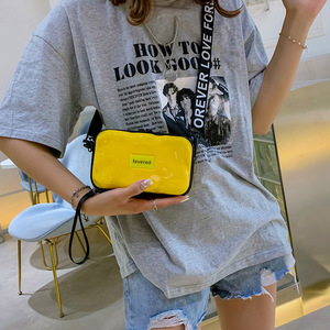 Qetesh Crossbag محمول إلكتروني للتسوق والسفر مخصص خفيف الوزن موضة جديدة أحمر الشفاه هاتف للنساء - Product Image 2