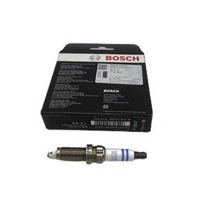宝马X1/X3/X4/X5/X6工厂高品质全新汽车点火零件维修零件OE 12120037580博世火花塞