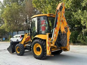 Retroexcavadora JCB 3CX original, alta calidad, buen rendimiento de trabajo, excavación y carga, máquina usada - Product Image 3