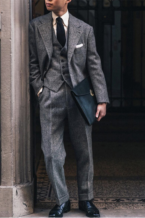 Gray3