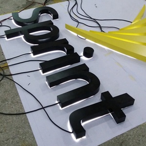 Sehr gefertigte leuchtende maßge schneiderte LED-Schilder Brief Shop Schild 3d LED Shop Namensschilder - Product Image 1