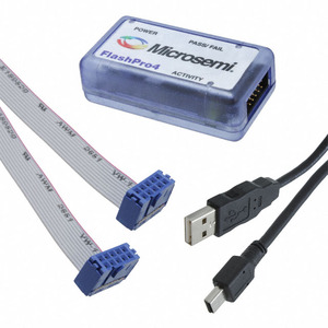 FLASHPRO4-Entwicklungsboards Kits Programmierer-Emulatoren und Debugger