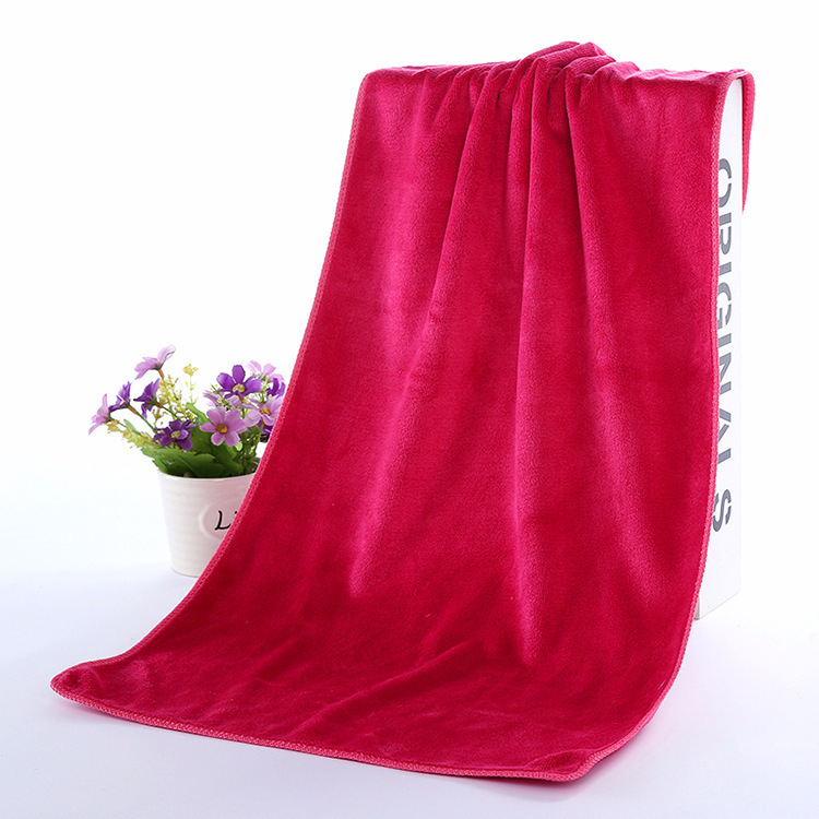 Serviette de lavage rouge pour voiture