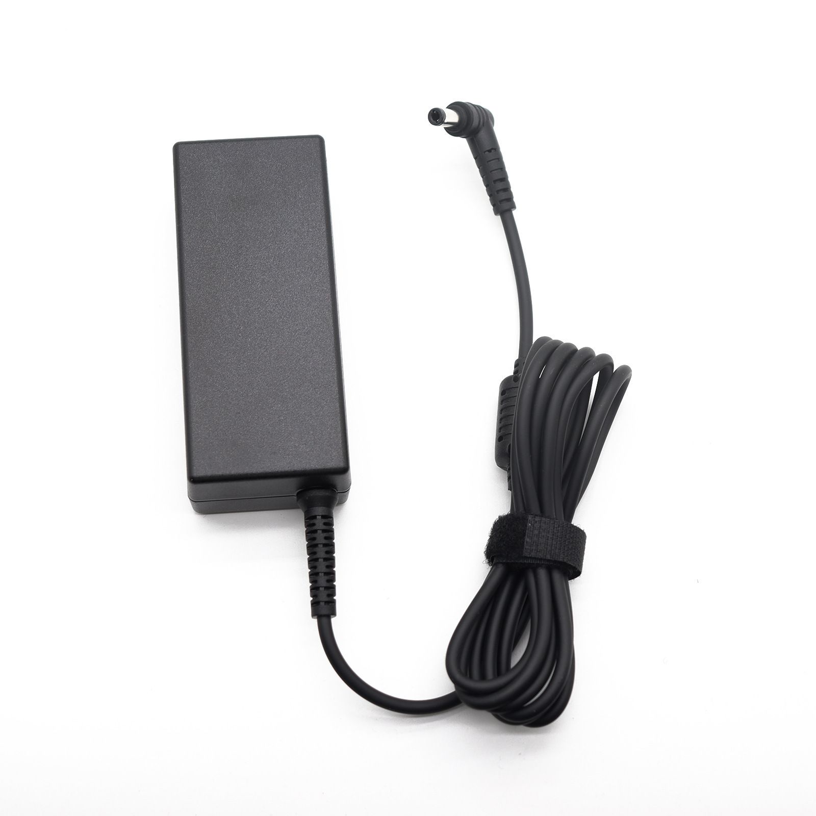 Noir 19V 3,42A 65W