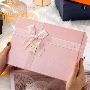 Thiết Kế Bao Bì Bìa Từ Đóng Cửa Hộp Quà Tặng Cho Quần Áo Từ Gấp Hộp Tùy Chỉnh <span class=keywords><strong>Folfing</strong></span> Sản Phẩm Quà Tặng - Product Image 1