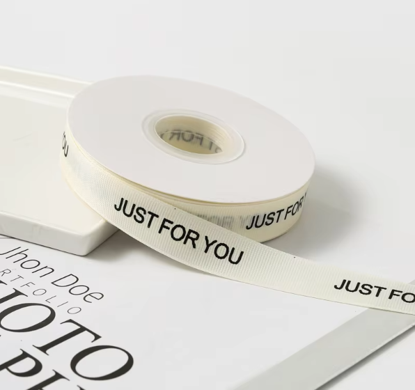 IUST POUR VOUS Texte blanc*noir