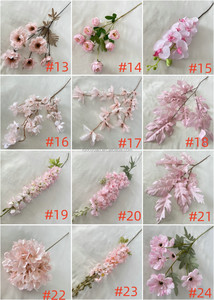 Eパーティー用品装飾結婚式ピンクテーマ吊り花パネル人工ピンク植物葉偽花天井装飾用