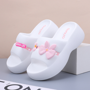 Женские пляжные сандалии - Product Image 4