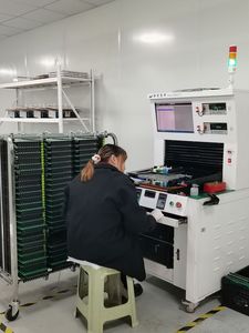 Produttore di convertitori di frequenza LCGK inverter 690V 160-800kw vector VFD ingresso trifase regolatore di velocità di uscita trifase - Product Image 5