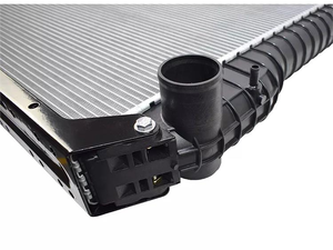 Otomotiv soğutma sistemi alüminyum çekirdek radyatör için Hino 700 ekamyon radyatörü 16081 OEM 16041-E0050 6250- - Product Image 4