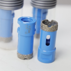 Alta calidad D25 Personalizable OEM Opciones Diamante Core Bit Segment Core Bit Piezas de herramienta Vacío Soldado Segmentado Core Bit Tool - Product Image 6