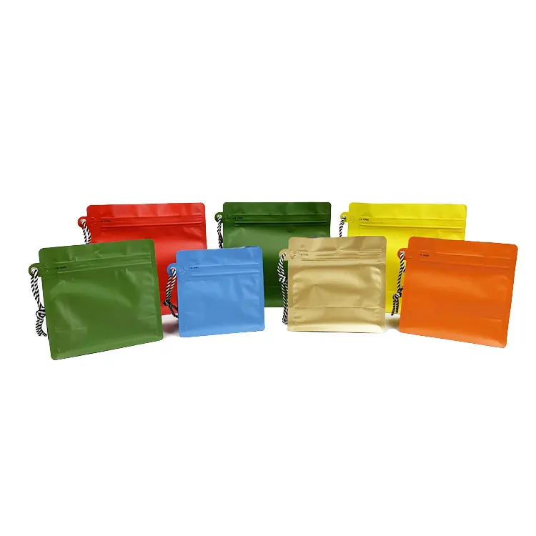 Corda Lanyard Flat Bottom Compostable Coffee Bags com Válvula E Zipper Bolsas Para Cafe Coffee Packaging
