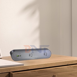 Tomas de corriente multifuncionales de escritorio de 3 paneles con toma eléctrica de 8AC y tomas de carga duales USB A + C - Product Image 2