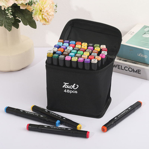 Il più economico personalizzato nuovo arrivo colorato scrive senza intoppi punte doppie scalpello/proiettile pennarello indelebile per il disegno