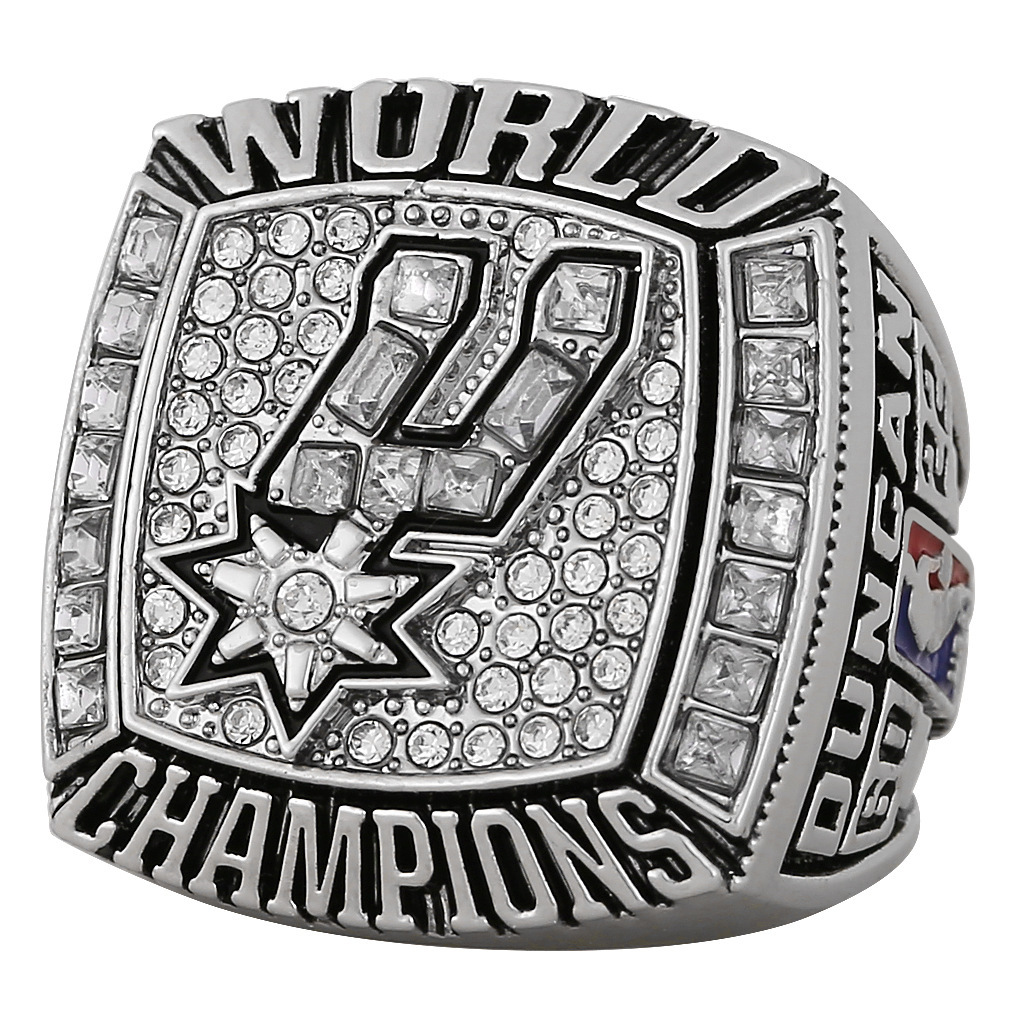 Bague de championnat des Spurs 2003