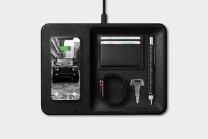 15Wレザーワイヤレス充電トレイPD機能付き5V/1A出力と5V/2A入力複数のデバイスと充電器 - Product Image 3