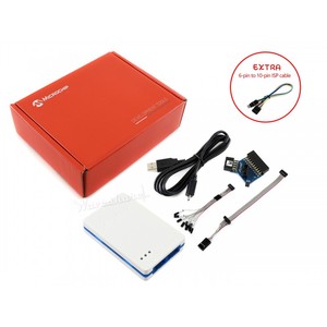 La herramienta de desarrollo del kit completo Atmel-ICE para depuración y programación viene con adaptadores y cables adicionales