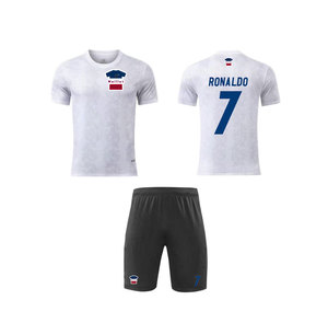 Ünlü futbol oyuncularından tasarıma sahip Retro ilham verici tarihi futbol kiti, hayranları için rahat ve dayanıklı - Product Image 6