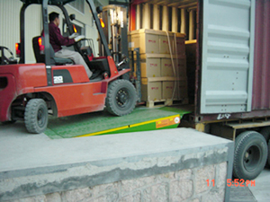CE Certified 10 Ton Capacity <strong>Dock</strong> <strong>Leveler</strong> New <strong>Dock</strong> Ramp for <strong>Container</strong> Use for Warehouse &amp; Retail/Restaurant <strong>Loading</strong> Unloading - Product Image 4