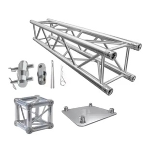 Traliccio in alluminio a traliccio pieghevole globale con attrezzatura di sollevamento - Product Image 1