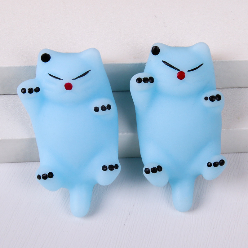 Chat bleu