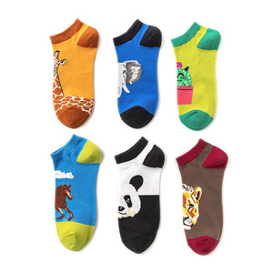 Socksmate <span class=keywords><strong>OEM</strong></span> חידוש כיף גברים כותנה קרסול קצר נשים רקום קשמיר פירות קריקטורה בעלי החיים נעל crazy ילד של גרביים