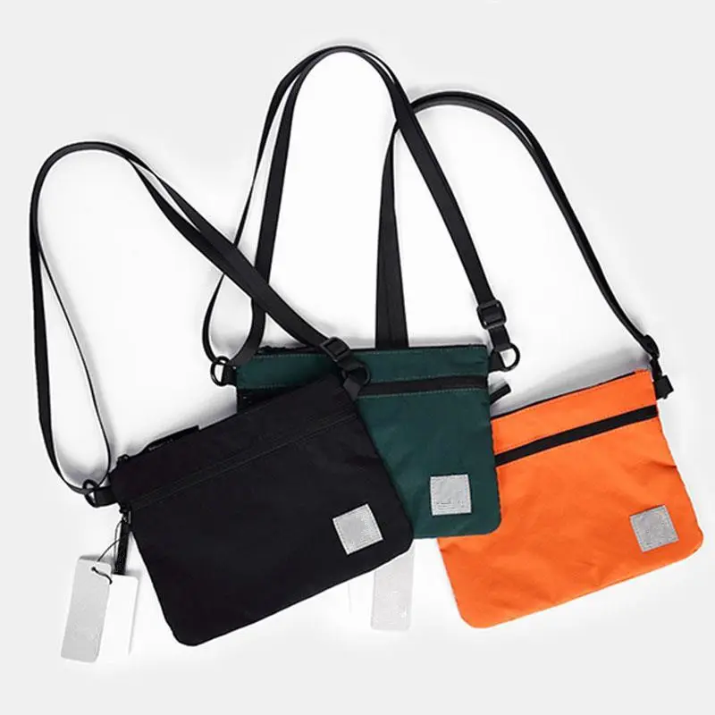 कस्टम लोगो वैयक्तिकृत टिकाऊ बहुक्रियाशील कैनवास सिक्का पर्स महिला जिपर टॉयलेटरीज़ पाउच कॉस्मेटिक बैग खरीदें