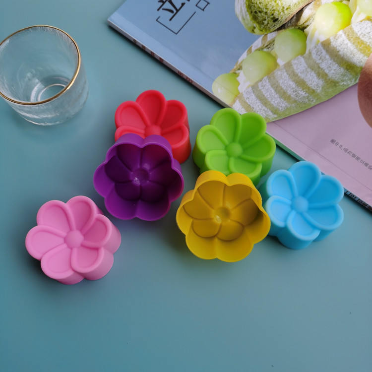 Couleur aléatoire-petite fleur de 5 cm