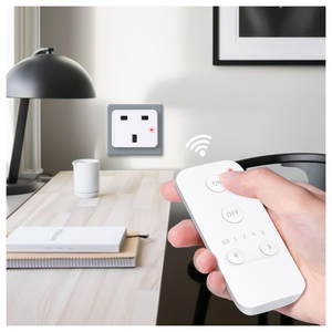 Enchufe de salida del Reino Unido 15A enchufe sin cable conectar enchufe de alimentación de CA con Control remoto de Cuenta Regresiva para lámpara árbol de Navidad decoración de vacaciones - Product Image 2