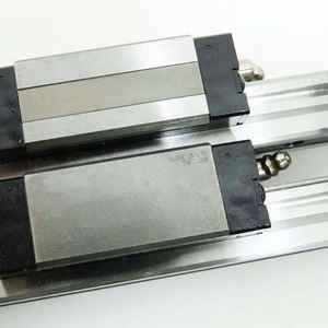 LLTHC25LA LLTHC25 LA T0 P5 Carros Bloque de riel de guía lineal LLTHC25LAT0P5 LLTHC 25 LA T0 P5 - Product Image 4