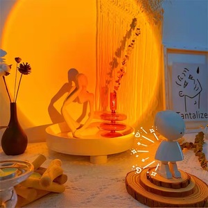 Robot astronot Sunset projektör gece lambası 7 renk modeli dahili pil işıkları 360 dönen kafa Cosmonaut lamba - Product Image 2
