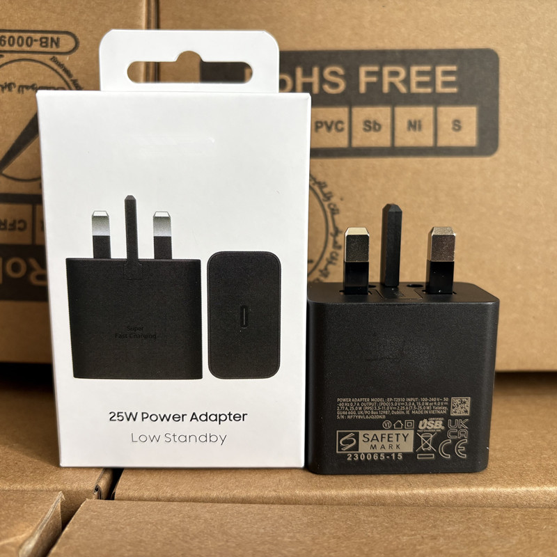 Black UK Plug