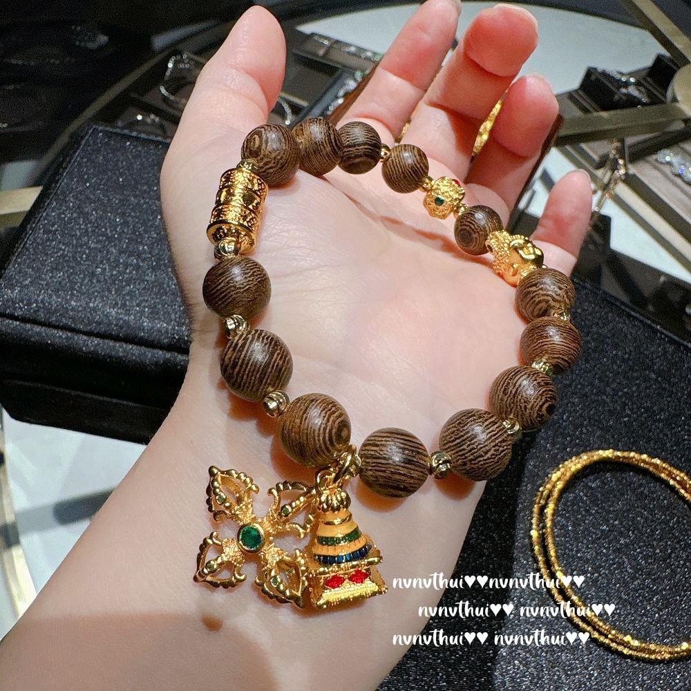 สีน้ำตาล