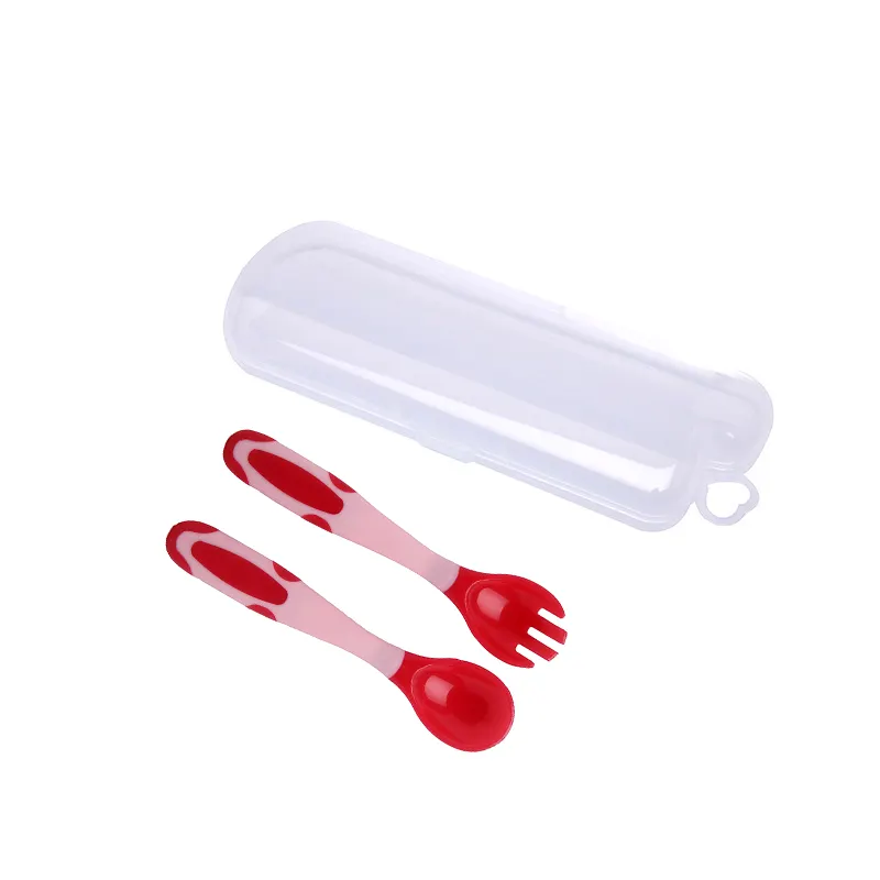 Cucchiai in silicone per neonati sicurezza per bambini rilevamento della temperatura bambini posate per bambini cucchiai per l'alimentazione del bambino forniture forchetta stoviglie