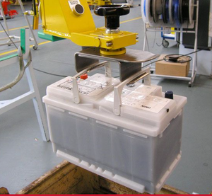 <strong>Loading</strong> and <strong>Unloading</strong> <strong>Robot</strong> Lifting Device Manipulators for Handling Automotive Batteries