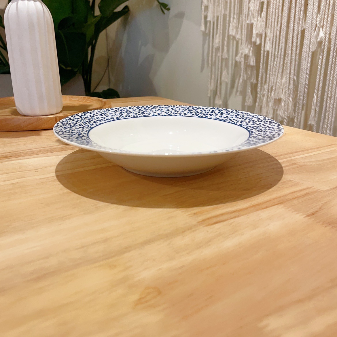 Plat profond de 8,5 pouces 21,5*4 cm