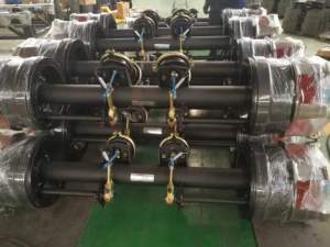 איכות טובה סיטונאית oem fuhua טריון ציר הרכבה עבור חלקי חילוף משאית פוואה למכירה