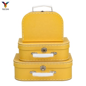 El yapımı geri dönüşümlü benzersiz şekli kolu ile karton bavul ambalaj kutusu çocuk oyuncakları için - Product Image 4