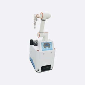 Plataforma móvil con AGV/AMR Delivery Cobot CNC máquina de carga y descarga brazo robótico programable