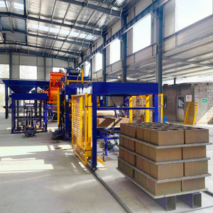 <span class=keywords><strong>QT5</strong></span>-<span class=keywords><strong>15</strong></span> automatische gegenspezifische Ziegelmaschine für den Bau von Häusern Ziegelmaschine Wassersuche Blauer Zement Bauingenieurwesen