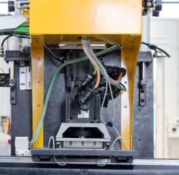 Máquina multiuso de escultura <span class=keywords><strong>cnc</strong></span> para carpintaria 2040 elefante azul máquina <span class=keywords><strong>cnc</strong></span> atc com eixo de refrigeração a ar para venda na Rússia
